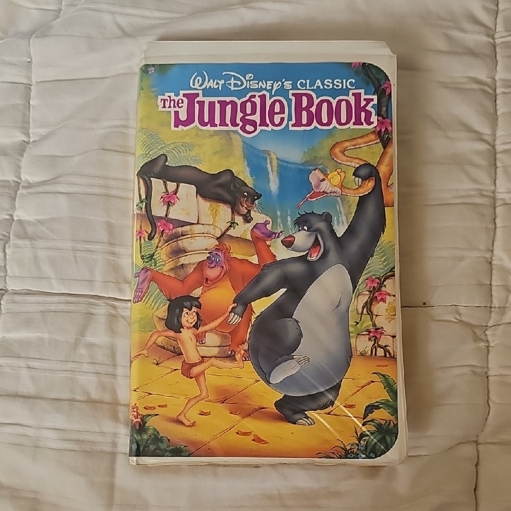 Disney's The Jungle Book VHS - Multicolor